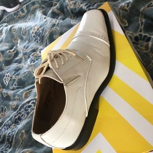 Men’s size 8 dress shoe  gd condition